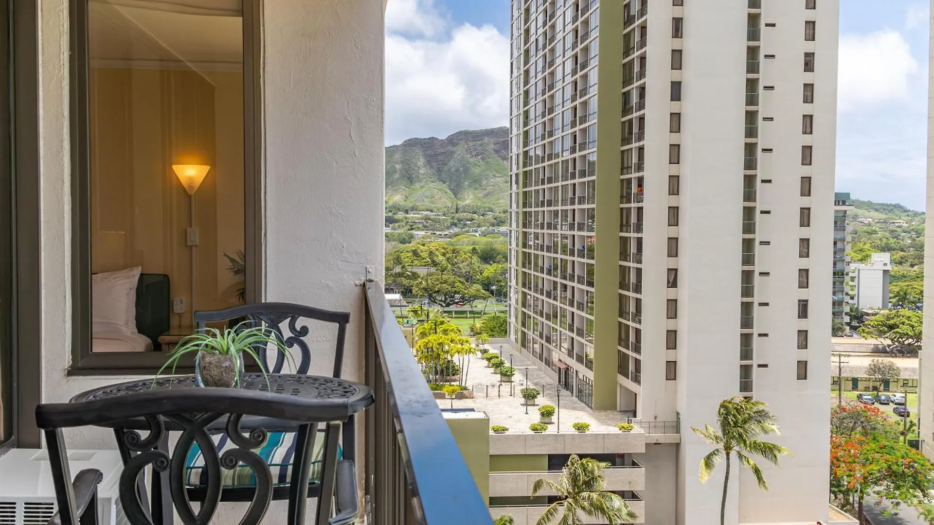 Apartment Waikiki Beach Ocean View King Bed & Free Parking Honolulu